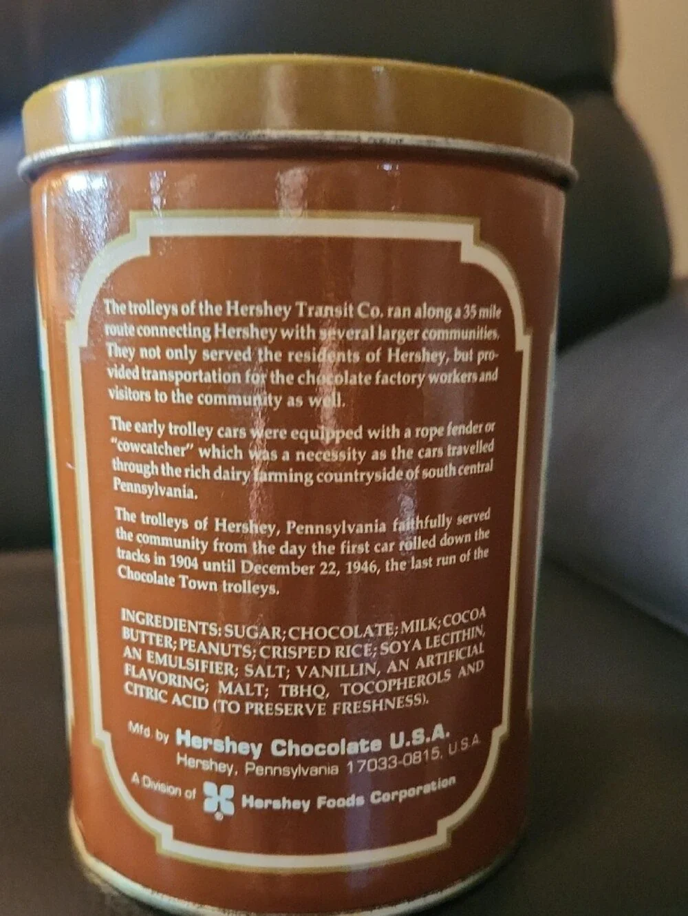 Hershey's Chocolate Town Trolley Tin - Brown & Green 1992 Series #8